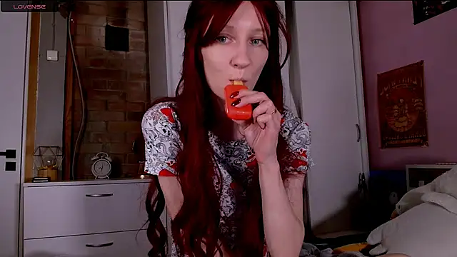 Snapshot of ariana_greys chatting on November 23, 12:31 am ariana greys online show from November 23, 12:31 am