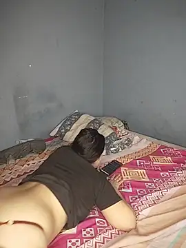 badlove42 online show from December 1, 3:46 pm