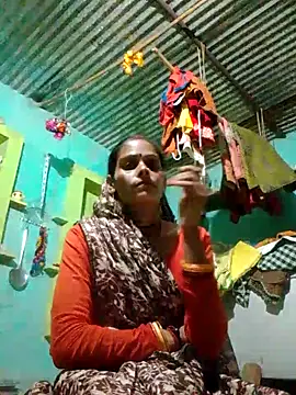 Snapshot of H_seema chatting on October 15, 1:30 pm H seema online show from October 15, 1:30 pm