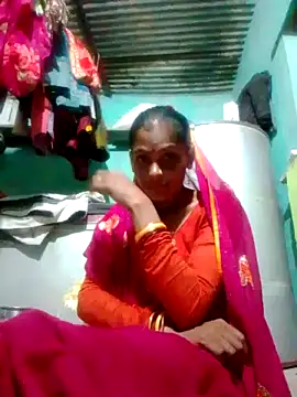Snapshot of H_seema chatting on October 13, 1:23 pm H seema online show from October 13, 1:23 pm