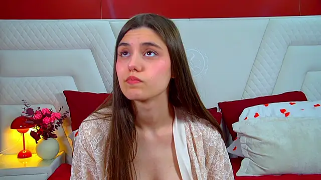 ArianaAllens online show from April 21, 6:25 pm