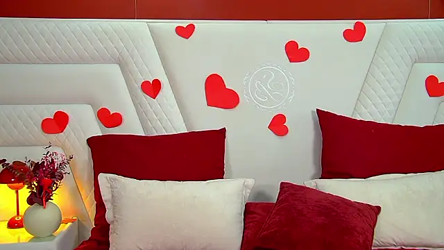 Snapshot of ArianaAllens chatting on February 10, 6:18 pm ArianaAllens online show from February 10, 6:18 pm