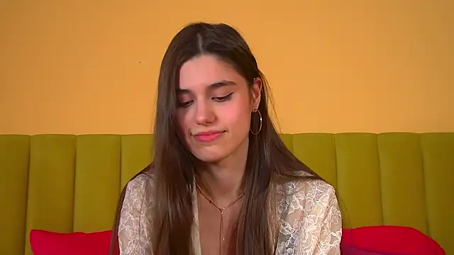 Snapshot of ArianaAllens chatting on February 6, 6:59 pm ArianaAllens online show from February 6, 6:59 pm