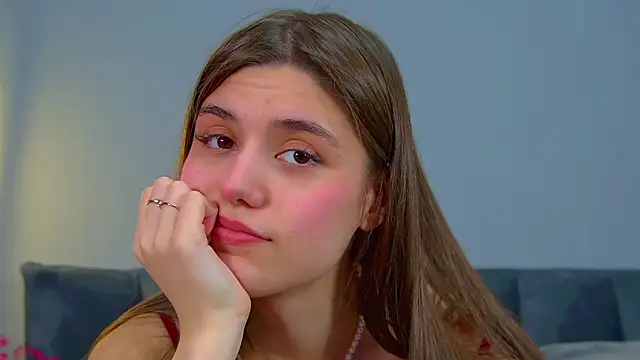 ArianaAllens online show from April 8, 7:04 pm