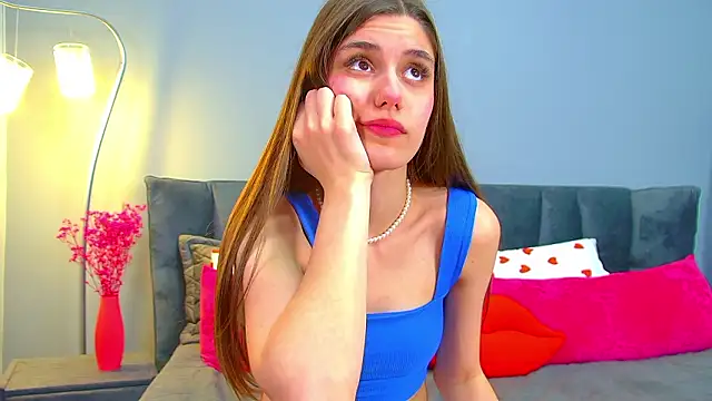 ArianaAllens online show from March 18, 7:59 pm