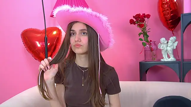 Snapshot of ArianaAllens chatting on February 8, 6:55 am ArianaAllens online show from February 8, 6:55 am