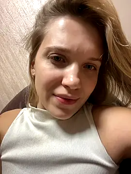 Snapshot of AlisaMyers chatting on October 2, 7:06 pm AlisaMyers online show from October 2, 7:06 pm