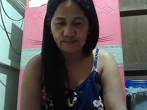 Snapshot of hotmama_063 chatting on September 27, 8:48 pm hotmama 063 online show from September 27, 8:48 pm