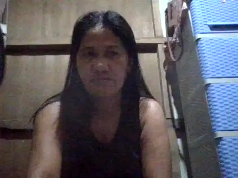 hotmama 063 online show from June 16, 9:15 pm