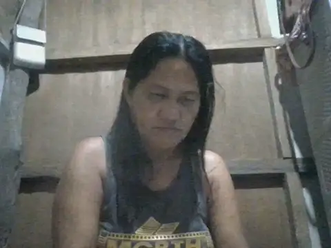 hotmama 063 online show from June 18, 9:42 pm