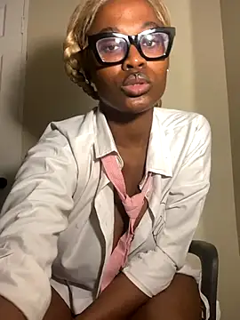 Moonzy77 online show from September 26, 8:38 pm