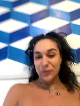 Snapshot of Lamery9696 chatting on October 9, 7:42 am Lamery9696 online show from October 9, 7:42 am