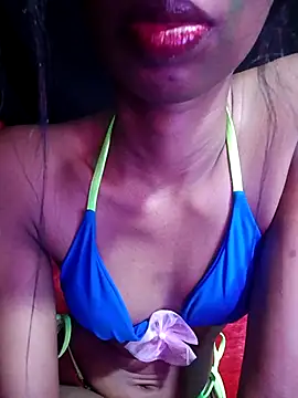 BunnyBloom25 online show from April 4, 11:39 am