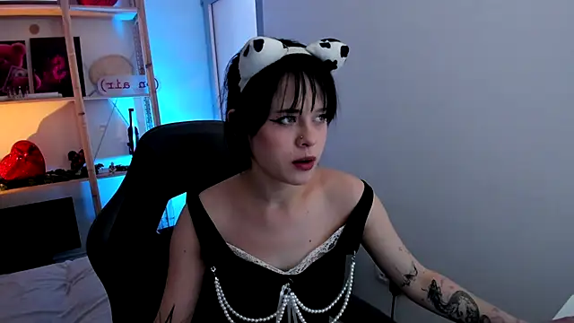 Sima Wendy online show from February 6, 7:26 am