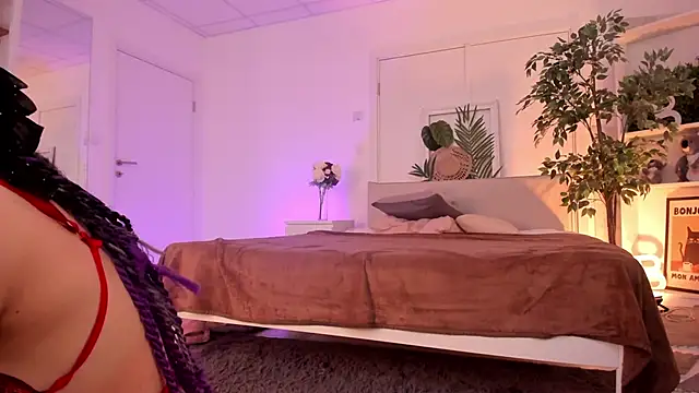 Snapshot of Sima_Wendy chatting on October 20, 6:37 am Sima Wendy online show from October 20, 6:37 am