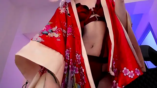 Snapshot of Sima_Wendy chatting on November 24, 7:41 am Sima Wendy online show from November 24, 7:41 am