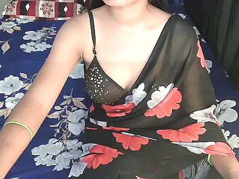 Snapshot of alia_rahil chatting on September 16, 3:51 am alia rahil online show from September 16, 3:51 am