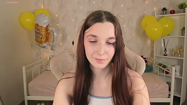 Snapshot of Miss___Eva chatting on September 26, 12:06 am Miss Eva online show from September 26, 12:06 am