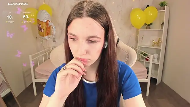 Snapshot of Miss___Eva chatting on September 24, 12:07 am Miss Eva online show from September 24, 12:07 am