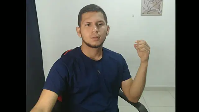 Snapshot of maik_135 chatting on September 14, 12:11 am maik 135 online show from September 14, 12:11 am