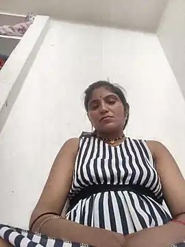 LUCKY cut online show from February 9, 6:28 pm