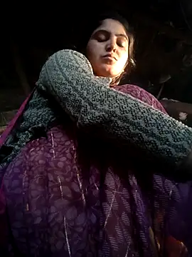 LUCKY cut online show from December 5, 2:00 am