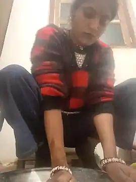 LUCKY cut online show from January 7, 1:10 am