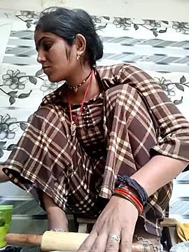 LUCKY cut online show from April 6, 3:46 am