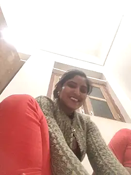 LUCKY cut online show from December 21, 2:52 pm