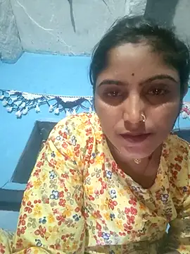 LUCKY cut online show from November 10, 4:45 pm