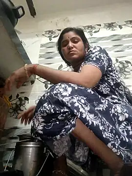 LUCKY cut online show from March 17, 2:47 am