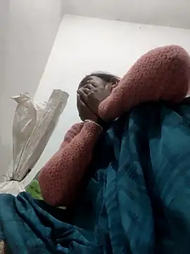 LUCKY cut online show from February 2, 1:54 pm