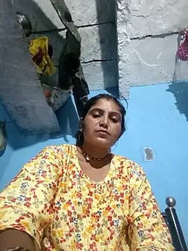 LUCKY cut online show from September 25, 4:13 pm