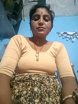 LUCKY cut online show from October 21, 11:04 pm