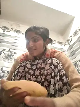 LUCKY cut online show from February 8, 3:59 am