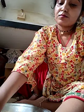 LUCKY cut online show from June 27, 3:12 am