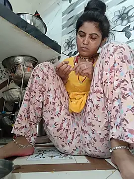 LUCKY cut online show from June 18, 4:11 am