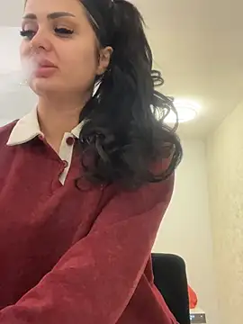 KylieKroftt online show from February 19, 7:11 pm