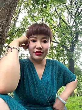 Snapshot of Xinlan-Asia chatting on September 19, 8:29 am Xinlan-Asia online show from September 19, 8:29 am