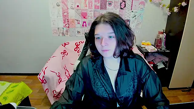 Snapshot of Acid_Kate chatting on October 4, 12:45 am Acid Kate online show from October 4, 12:45 am