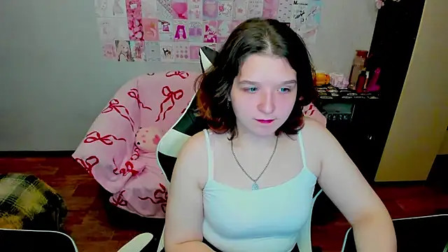 Snapshot of Acid_Kate chatting on September 15, 3:29 am Acid Kate online show from September 15, 3:29 am