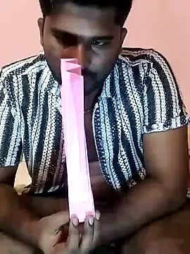 Snapshot of milkyseduce chatting on September 23, 8:05 pm milkyseduce online show from September 23, 8:05 pm