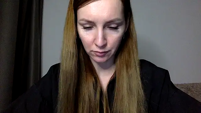 Varnyx online show from December 4, 4:50 pm