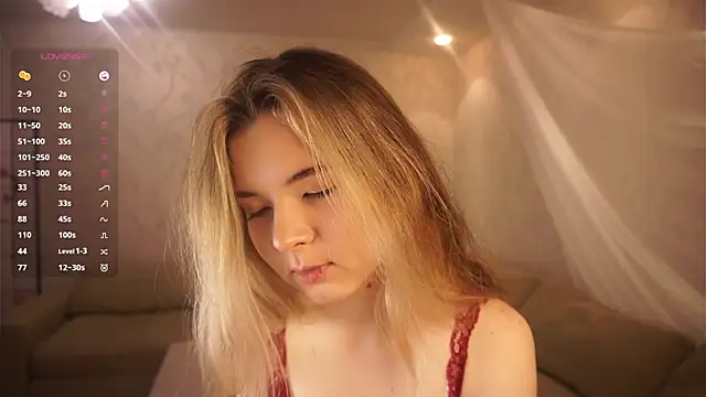 MarlinVarian online show from November 11, 6:14 pm