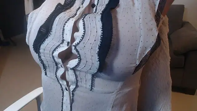 Katalina sexyyy online show from February 19, 8:50 pm