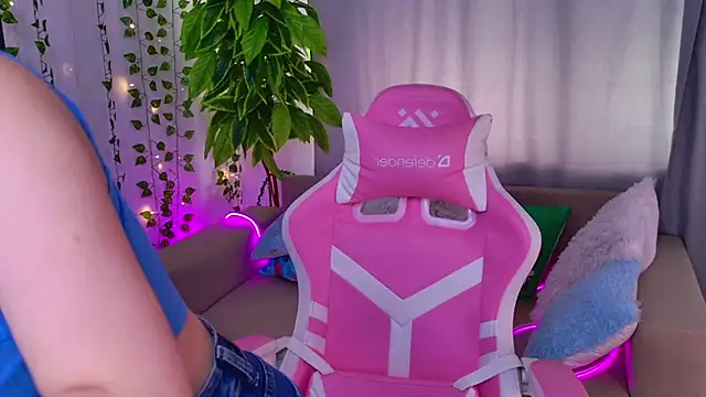 Angel Braun online show from September 19, 10:08 am