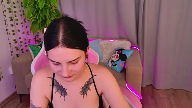 Angel Braun online show from September 8, 3:11 pm