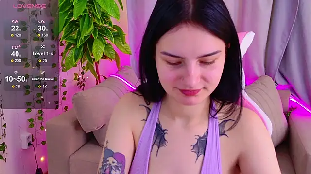 Angel Braun online show from November 17, 1:04 pm