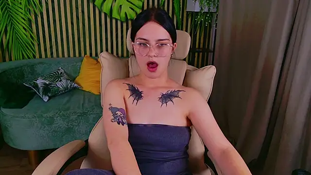 Angel Braun online show from September 27, 10:16 pm