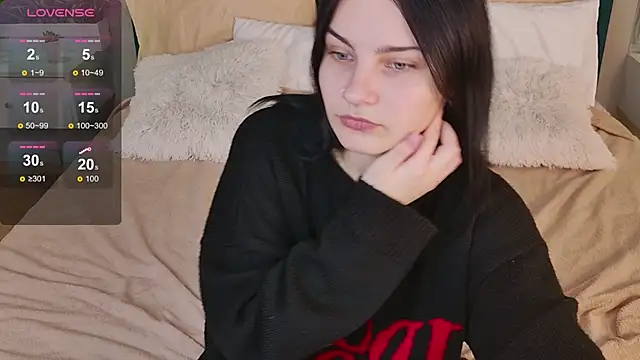 Angel Braun online show from November 27, 12:05 pm